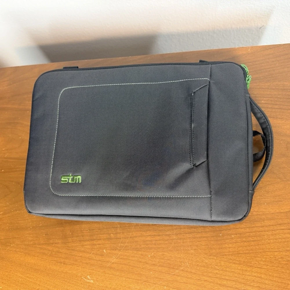 STM iPad Laptop Case Bag Tablet Sleeve Protective Pouch Gray